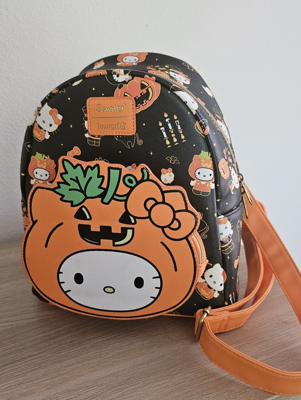 Loungefly Black & Orange Hello Kitty Pumpkin Halloween Mini Backpack